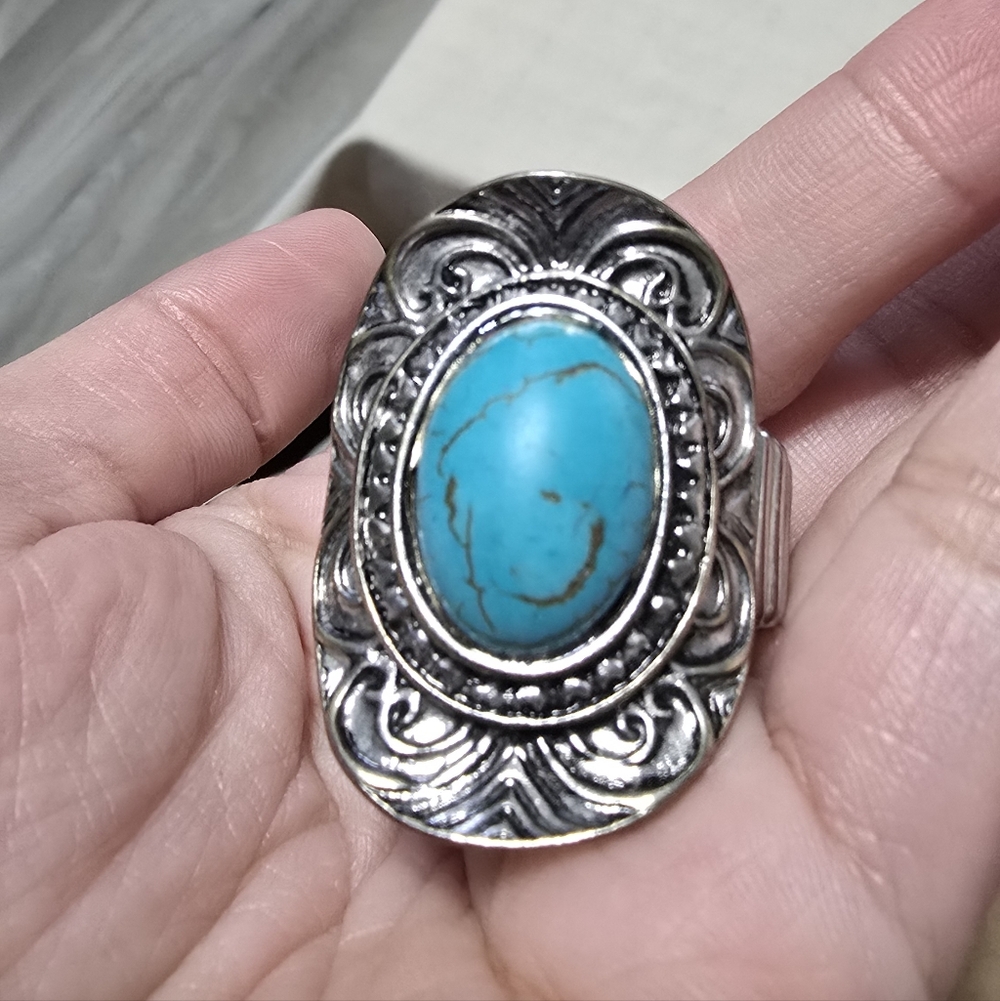 Silver Turquoise Statement Ring - image 5